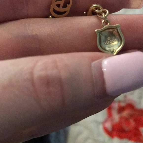 Gucci Antique gold tone bracelet with flowers comes with dust bag - Picture 2 of 12